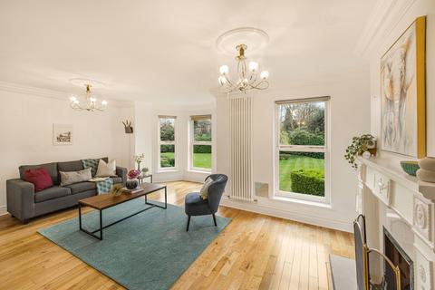 4 bedroom terraced house for sale, The Carriages, Booth Road, Altrincham