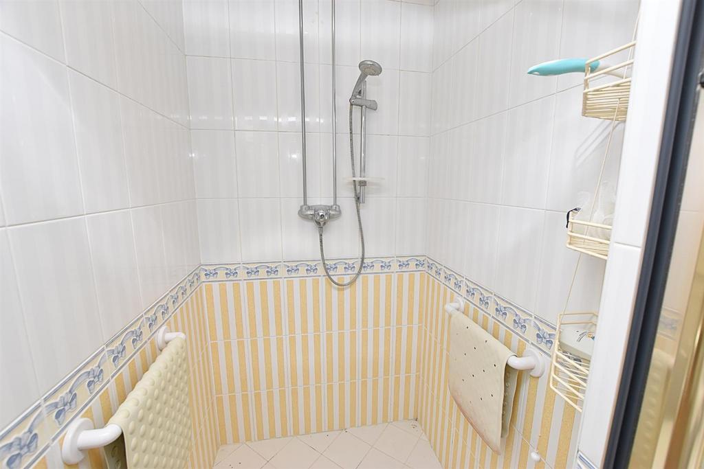 Bathroom/wc