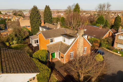 4 bedroom detached house for sale - Moorgate Lane, Rotherham, S60
