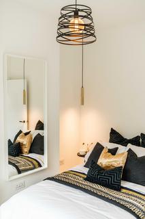 2 bedroom apartment to rent, St. Margaret’s Road, London, SE4