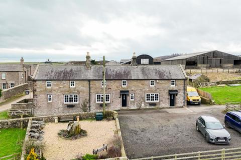 undefined, Wooler