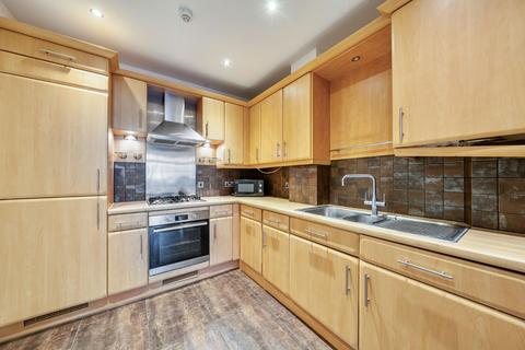 1 bedroom flat to rent, Arethusa House, Gunwharf Quays, Portsmouth