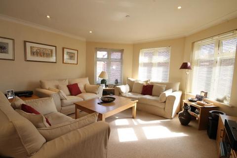 2 bedroom apartment for sale, ROYAL SWAN QUARTER, LERET WAY, KT22