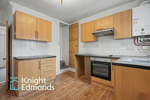2 bedroom terraced house to rent, Thornhill Place, Maidstone, ME14