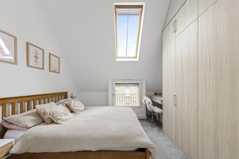 2 bedroom apartment for sale, Huntley Close Greenwich SE10