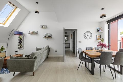 2 bedroom apartment for sale, Huntley Close Greenwich SE10