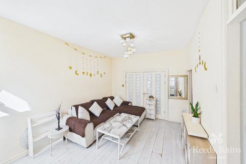 3 bedroom end of terrace house for sale, Bowler Street, Manchester M19