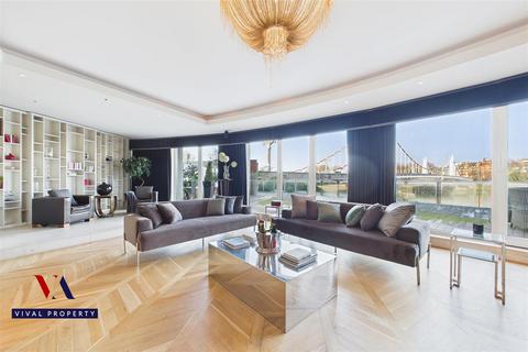 2 bedroom apartment to rent, Queenstown Road, London SW11