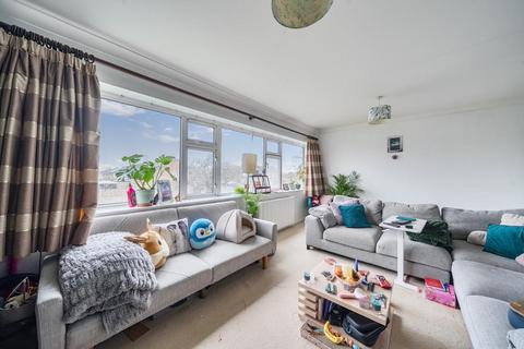 undefined, Woodley,  Berkshire,  RG5