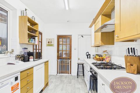 4 bedroom terraced house for sale, Vicarage Lane, Kingsthorpe, NN2 6QS
