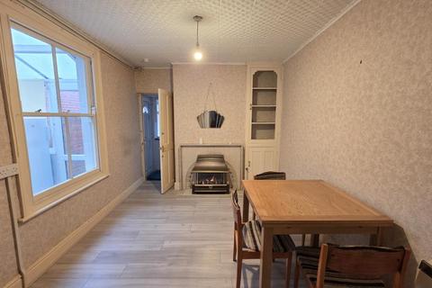 undefined, York Road,  Swindon,  SN1