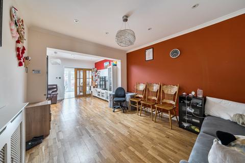 3 bedroom terraced house for sale, Clement Gardens, Hayes, UB3