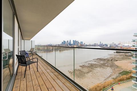 2 bedroom apartment for sale, Wyndham Apartments, River Gardens Walk Greenwich SE10