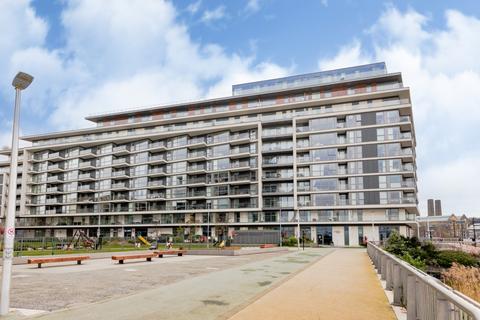 2 bedroom apartment for sale, Wyndham Apartments, River Gardens Walk Greenwich SE10