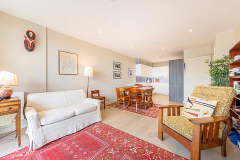 2 bedroom apartment for sale, Wyndham Apartments, River Gardens Walk Greenwich SE10