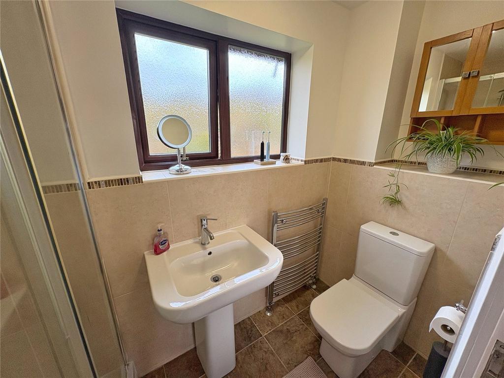 Ensuite