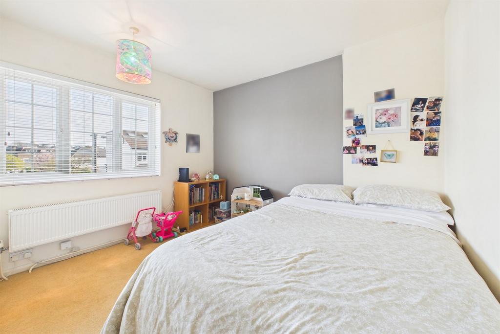 2nd Bedroom