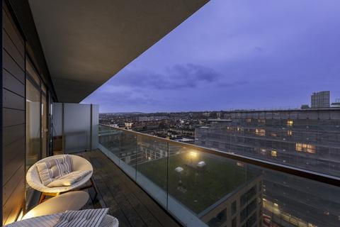 2 bedroom apartment for sale, Iverson Point, Harrison Walk London SE10