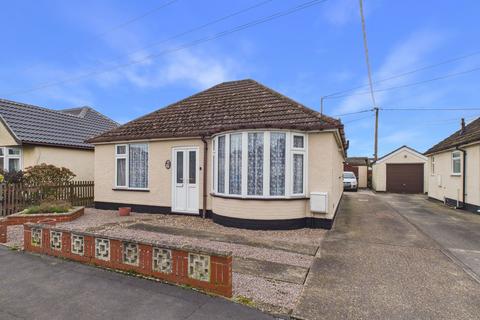 3 bedroom detached bungalow for sale - Felix Road, Stowmarket IP14