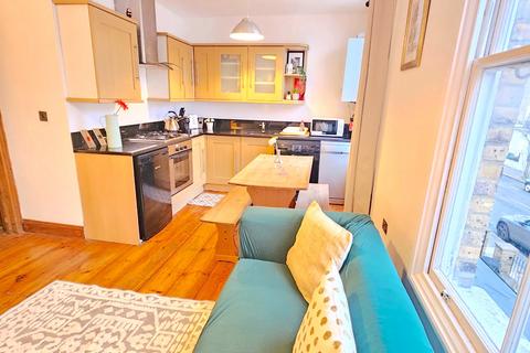 1 bedroom flat to rent, Davenant Road, London N19