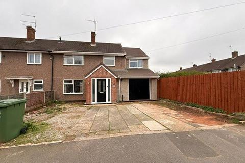 4 bedroom end of terrace house for sale, Doverdale Avenue, Kidderminster, Worcestershire, DY10