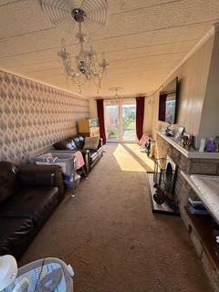 4 bedroom end of terrace house for sale, Doverdale Avenue, Kidderminster, Worcestershire, DY10
