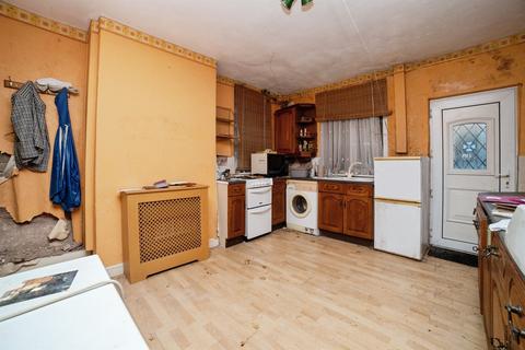 2 bedroom end of terrace house for sale, Queen Street, Alfreton DE55