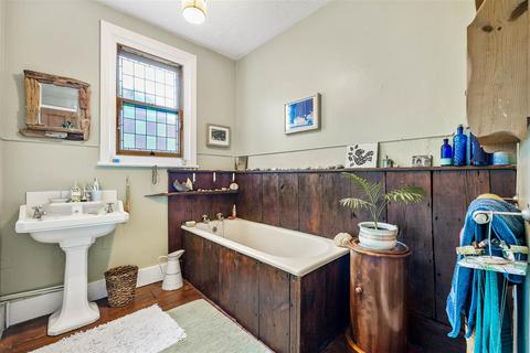 2 bedroom apartment for sale, York Avenue, Hove