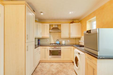 2 bedroom semi-detached house for sale, Lonsdale Drive, Nottingham NG9