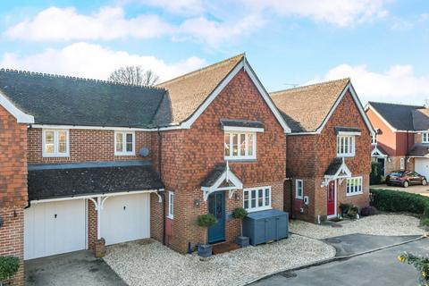 3 bedroom terraced house for sale, Coppice Place, Godalming GU8