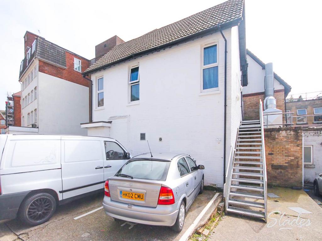 3 Cumnor Road Front