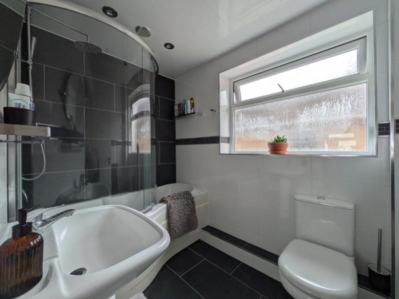 Pxl 20260309 132653672