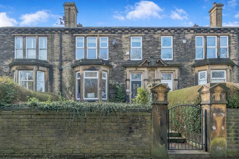 4 bedroom terraced house for sale, Grange Road, Cleckheaton, West Yorkshire, BD19