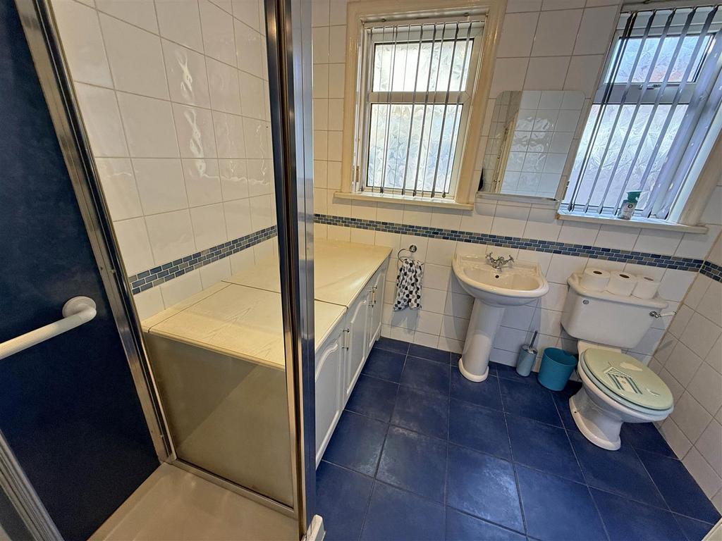 Shower A1.jpg