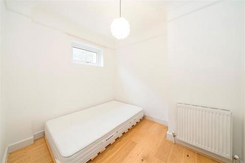 2 bedroom flat for sale, Jerningham Road, London SE14