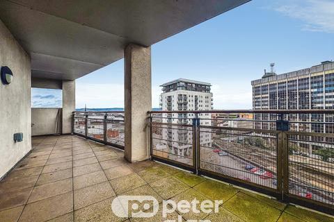 3 bedroom apartment to rent, Churchill Way, Cardiff, CF10