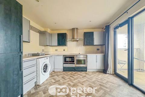 3 bedroom apartment to rent, Churchill Way, Cardiff, CF10