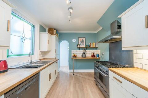 undefined, Parkside Road, Hounslow TW3