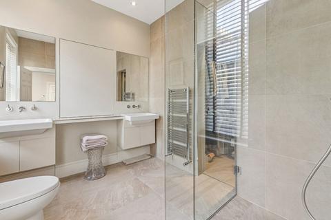 2 bedroom flat for sale, Holland Park Gardens, London