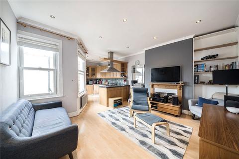 2 bedroom flat to rent, Bedford Road, London SW4