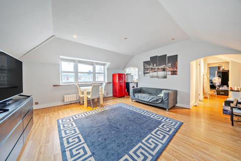 2 bedroom maisonette for sale, Lynton Green, Maidenhead