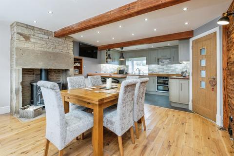 3 bedroom character property for sale, Royd Road, Meltham, Holmfirth