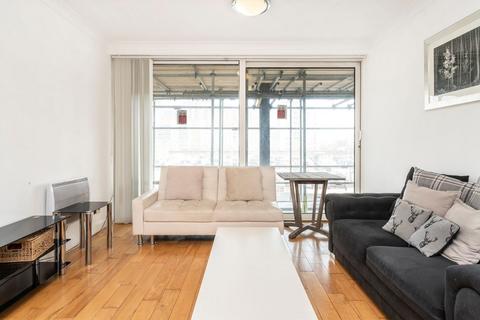 2 bedroom flat to rent, Boardwalk Place, London E14