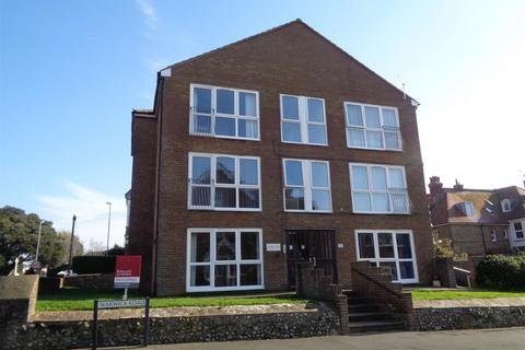 2 bedroom flat to rent, Warwick Court, Warwick Road, Seaford