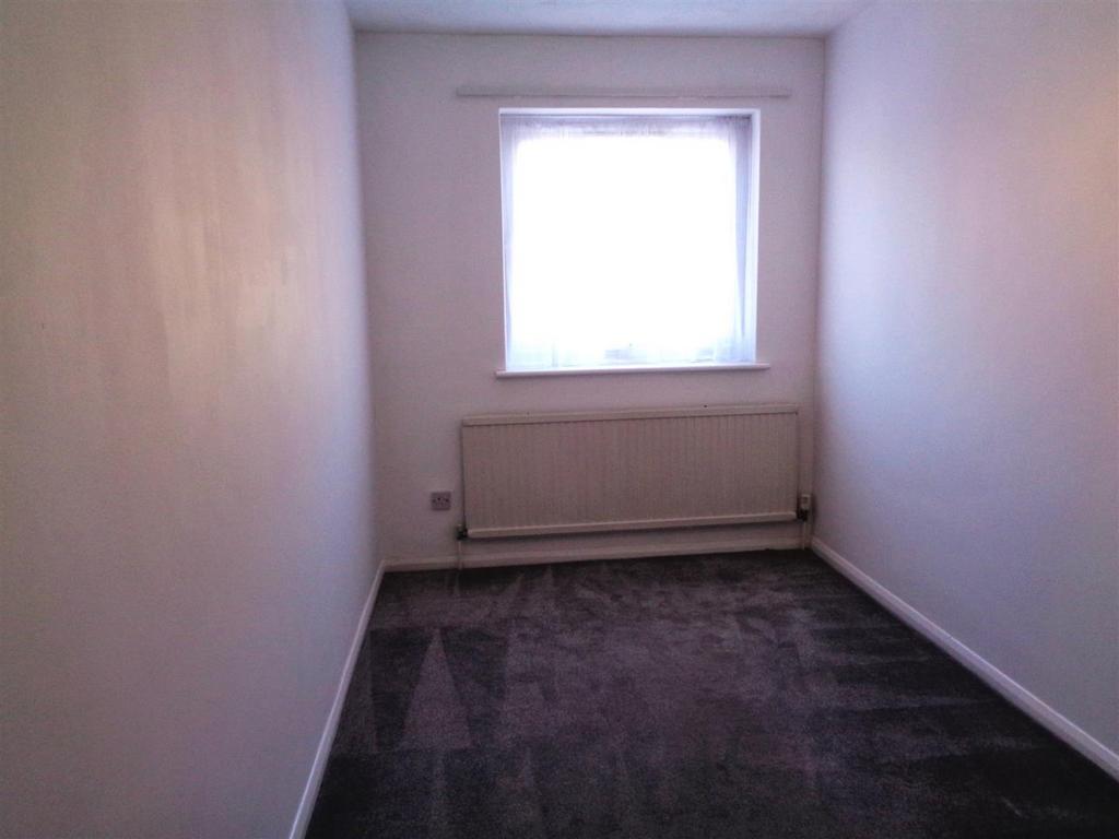 Bed 2.JPG