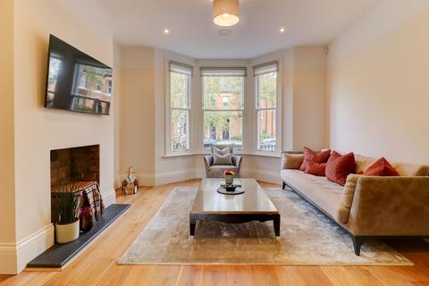 4 bedroom terraced house for sale, Gaveston Road, Leamington Spa CV32