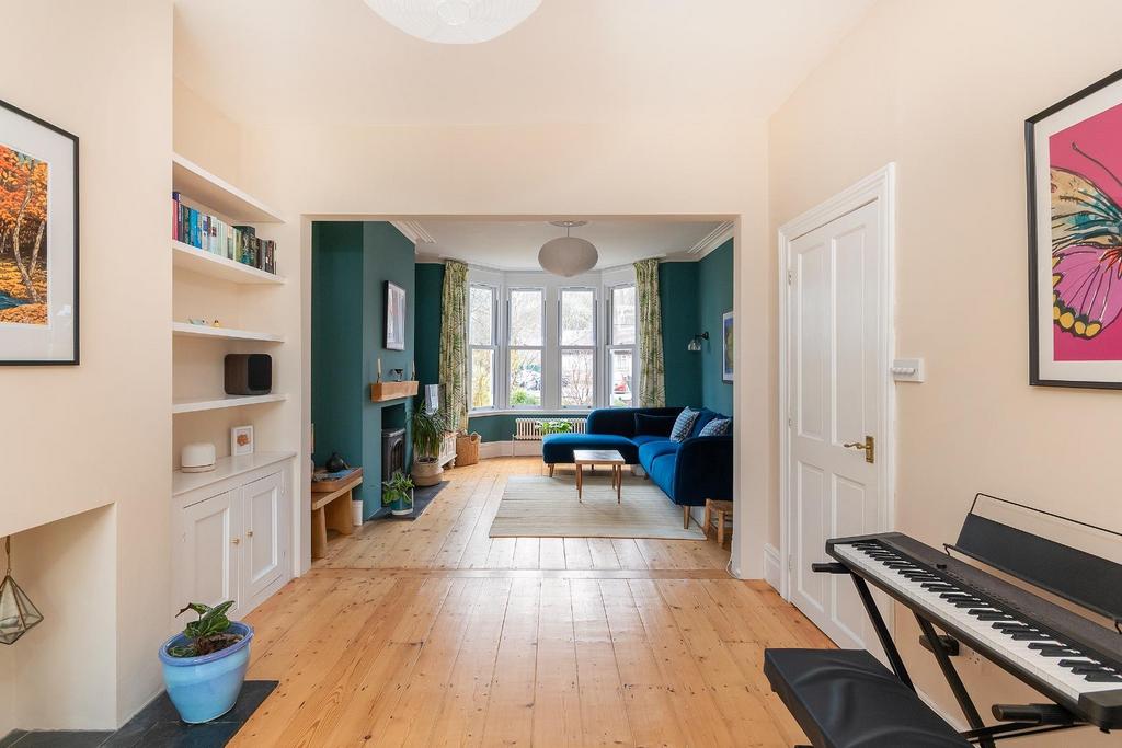 3 W1 R8 BN - Dining Room A.jpg