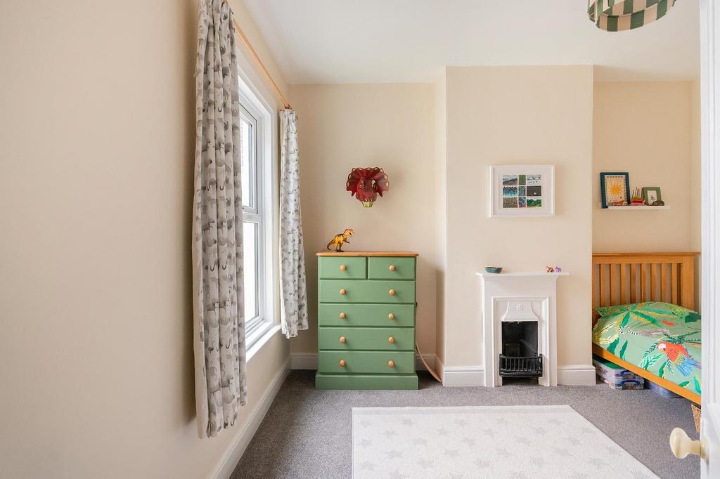 3 W1 R8 BN - Bedroom E.jpg