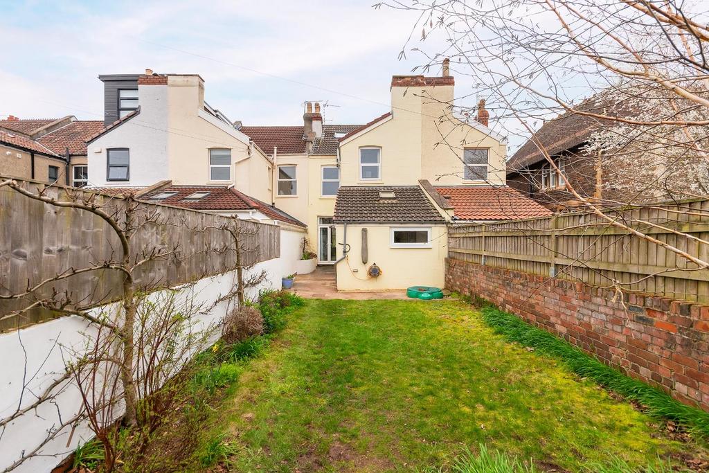 3 W1 R8 BN - External F.jpg