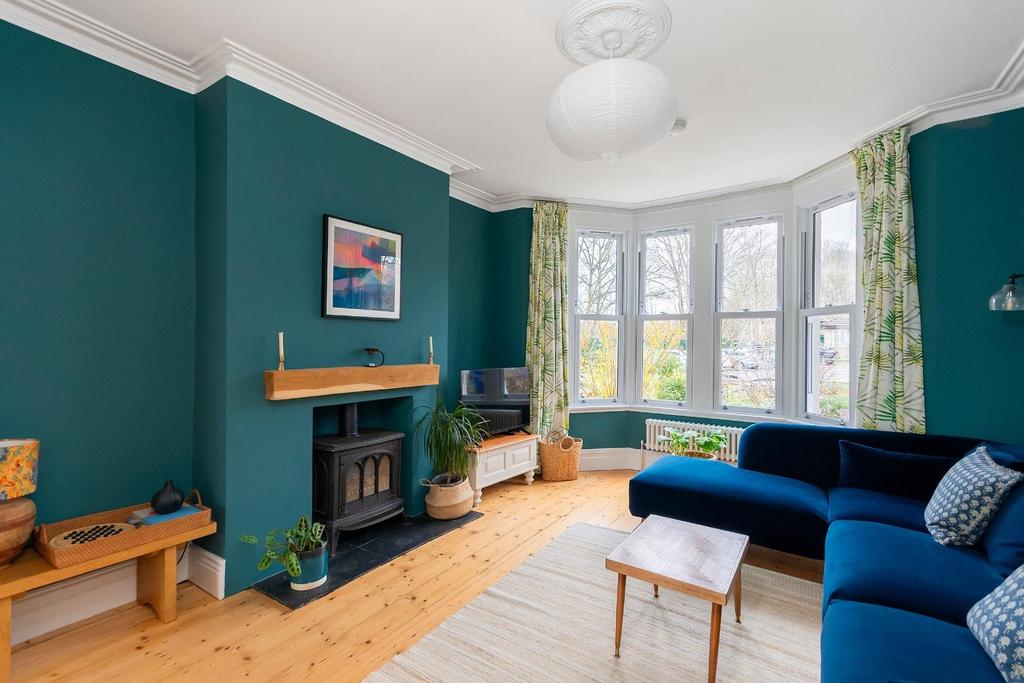 3 W1 R8 BN - Living Room D.jpg